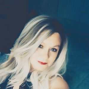 Meet your Posher, Rhonda